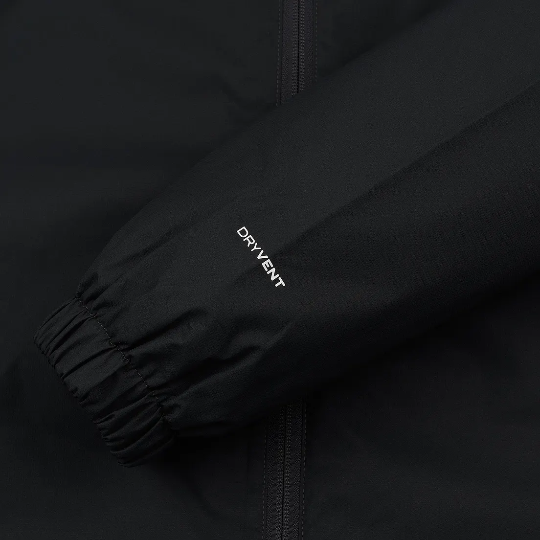 The North Face Мужская куртка ветровка Mountain Quest