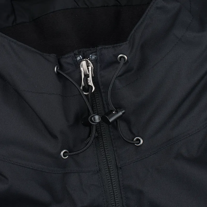 The North Face Мужская куртка ветровка Mountain Quest