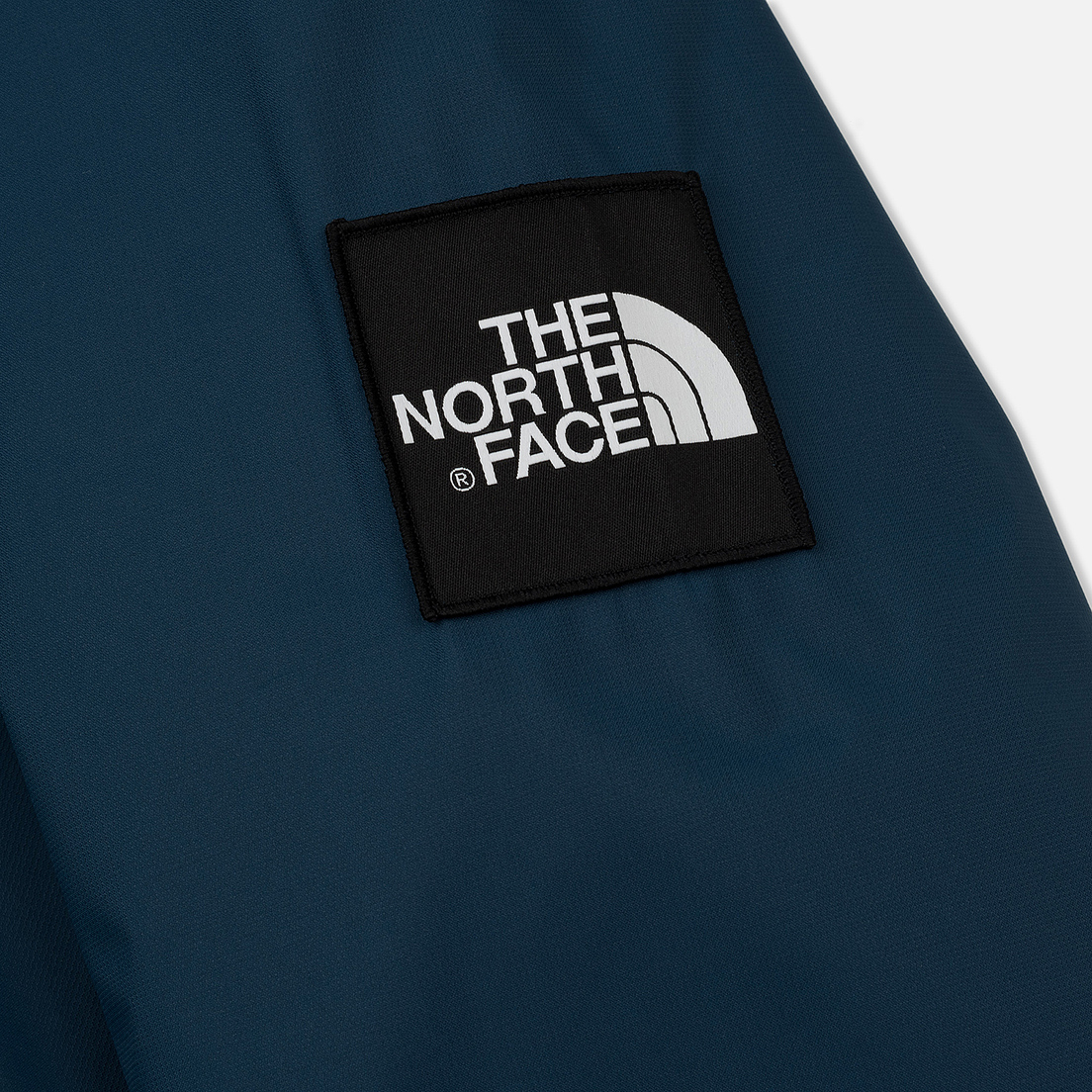 The North Face Мужская куртка ветровка Mountain Quest