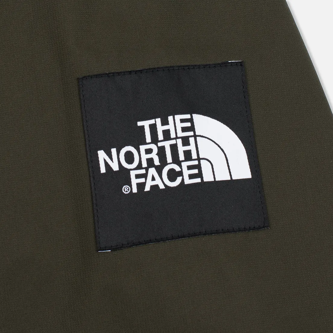 The North Face Мужская куртка ветровка Mountain Quest