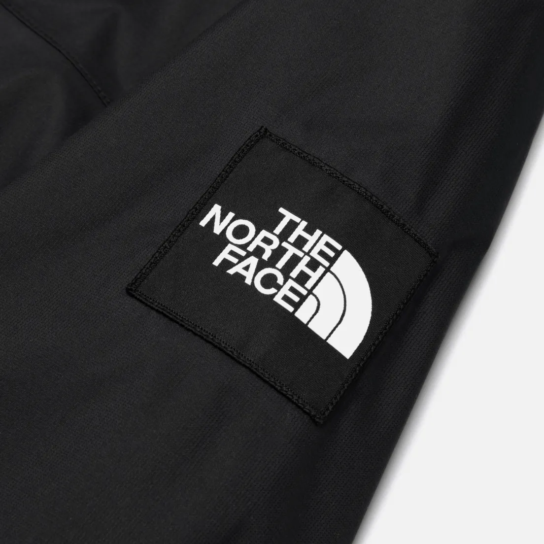 The North Face Мужская куртка ветровка Mountain Quest