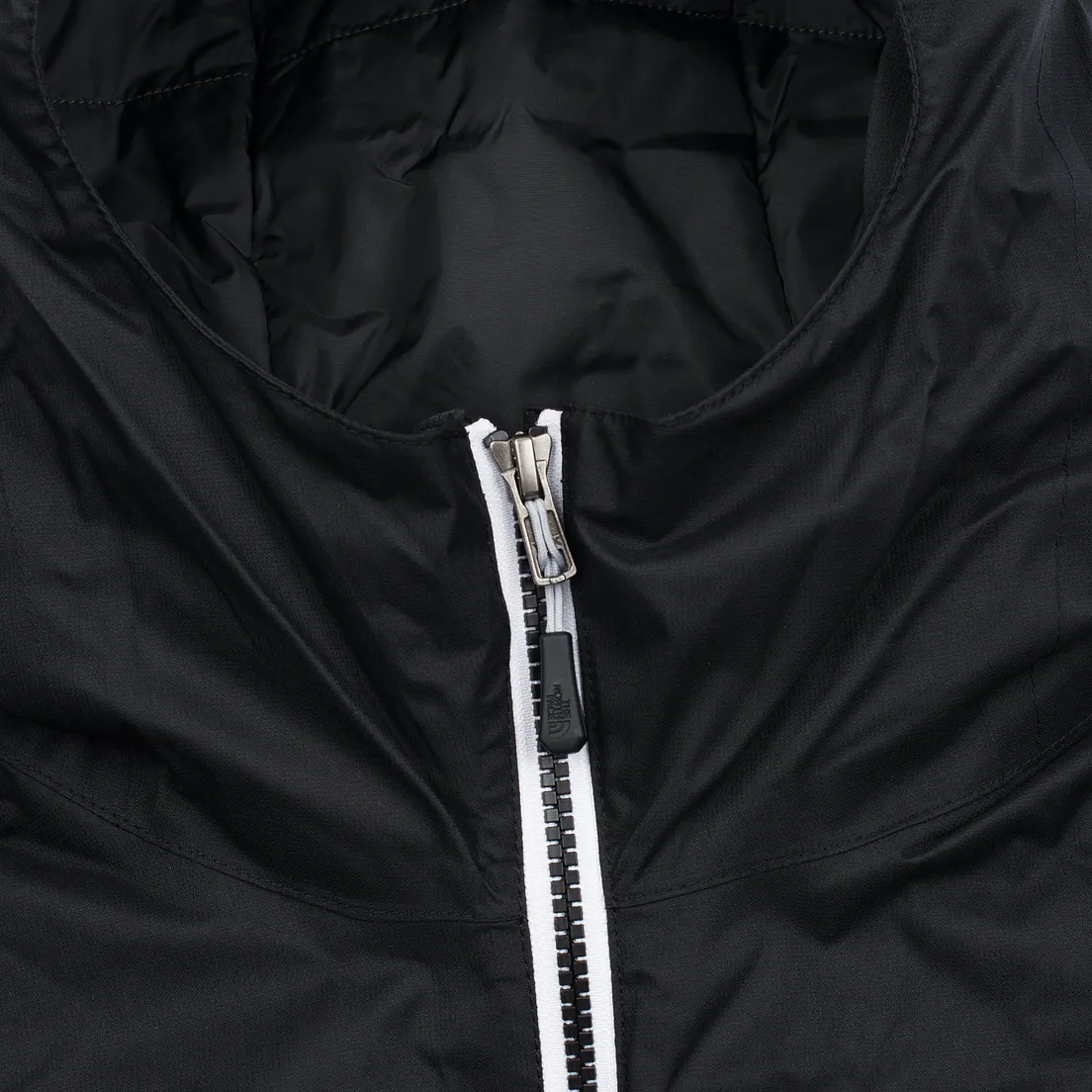 The North Face Мужская куртка ветровка Quest Insulated