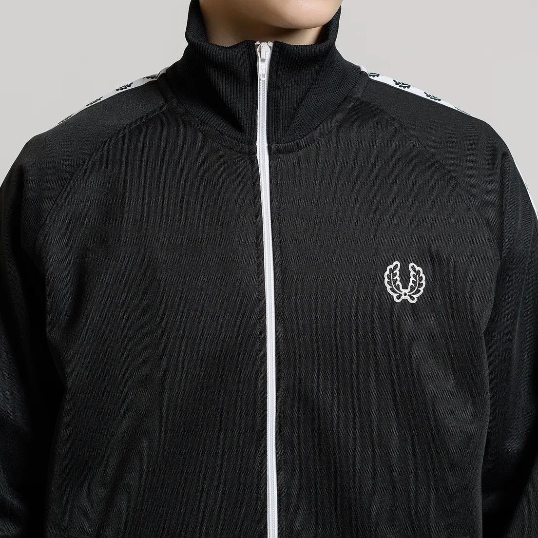 Fred Perry Мужская олимпийка Laurel Wreath Tape