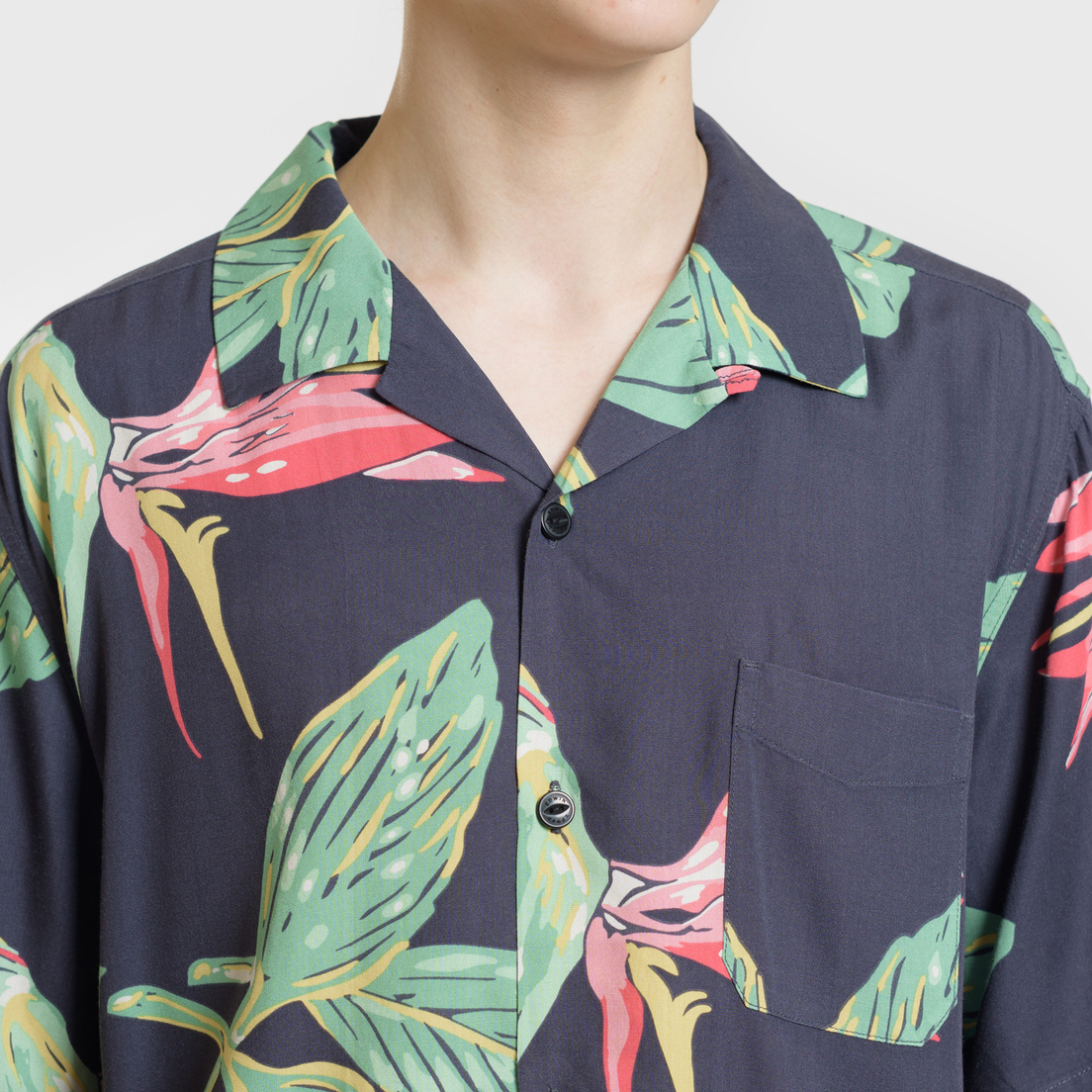 Edwin Мужская рубашка Resort All Over Print Ebony Birds Of Paradise