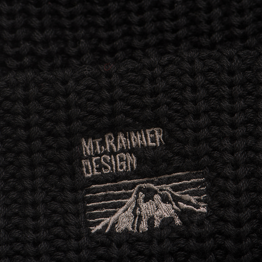Mt. Rainier Design Шапка Knit