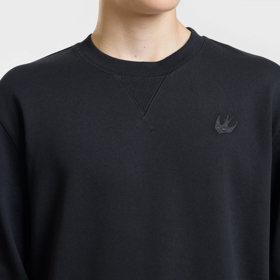 Мужская толстовка McQ Alexander McQueen Swallow Embroidery Coverlock Crew Darkest Black