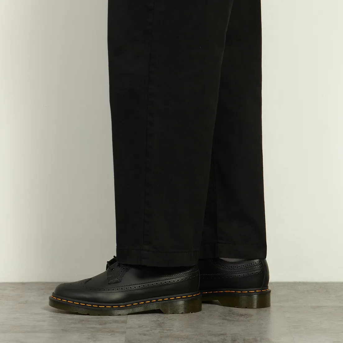 Dr. Martens Мужские ботинки 3989 Yellow Stitch Smooth