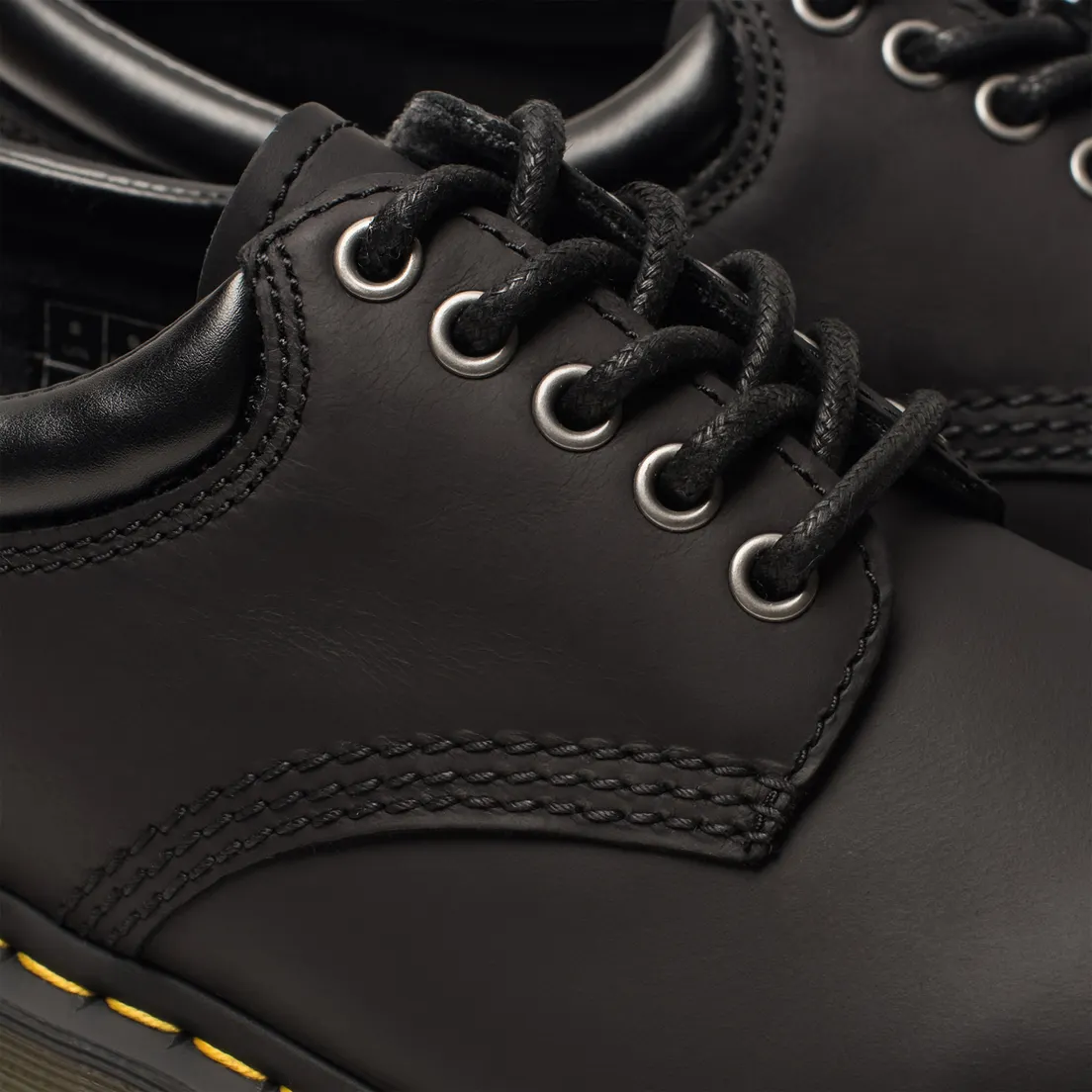 Dr. Martens Мужские ботинки 8053 DM's WinterGrip Snowplow WP