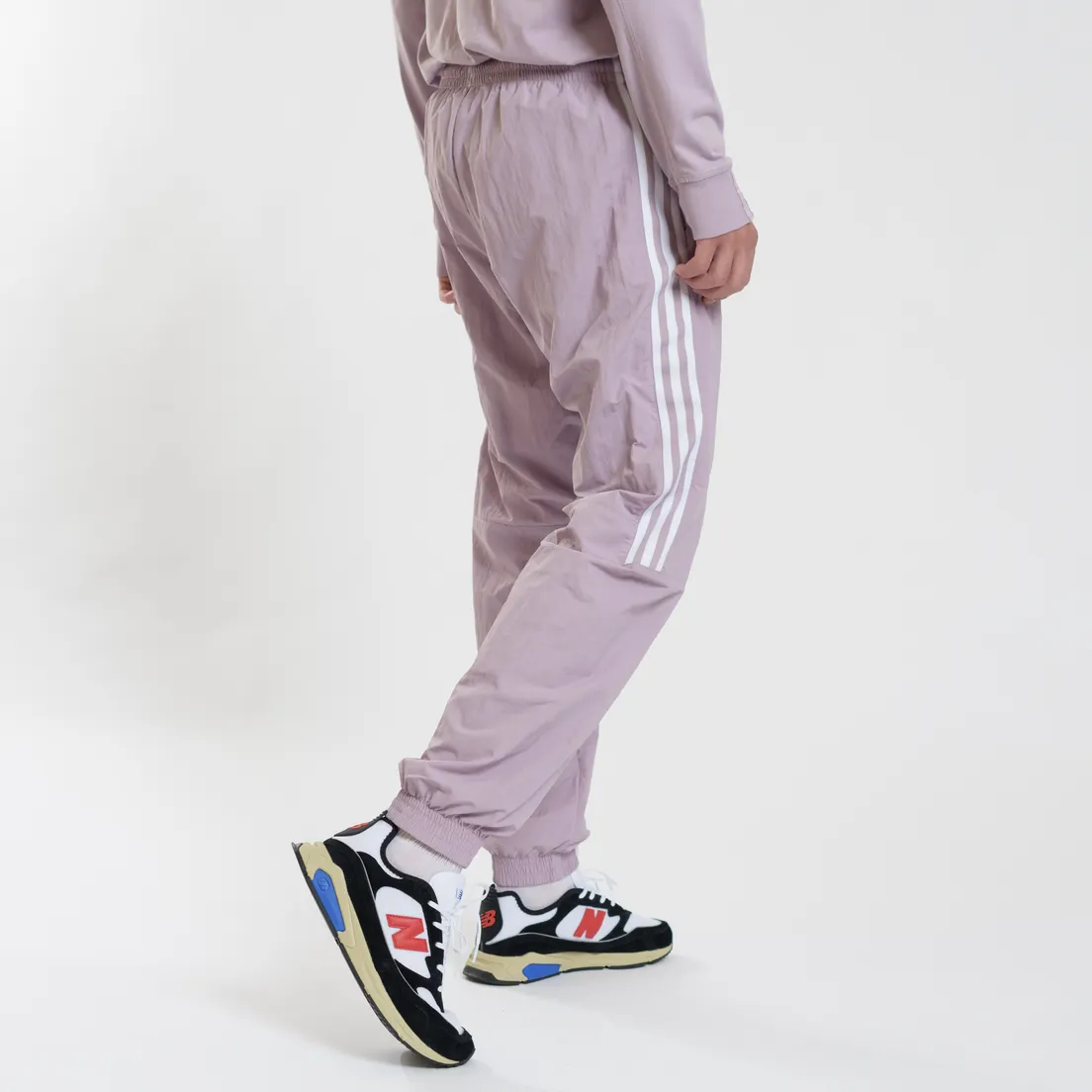 adidas Originals Мужские брюки Lock Up Logo