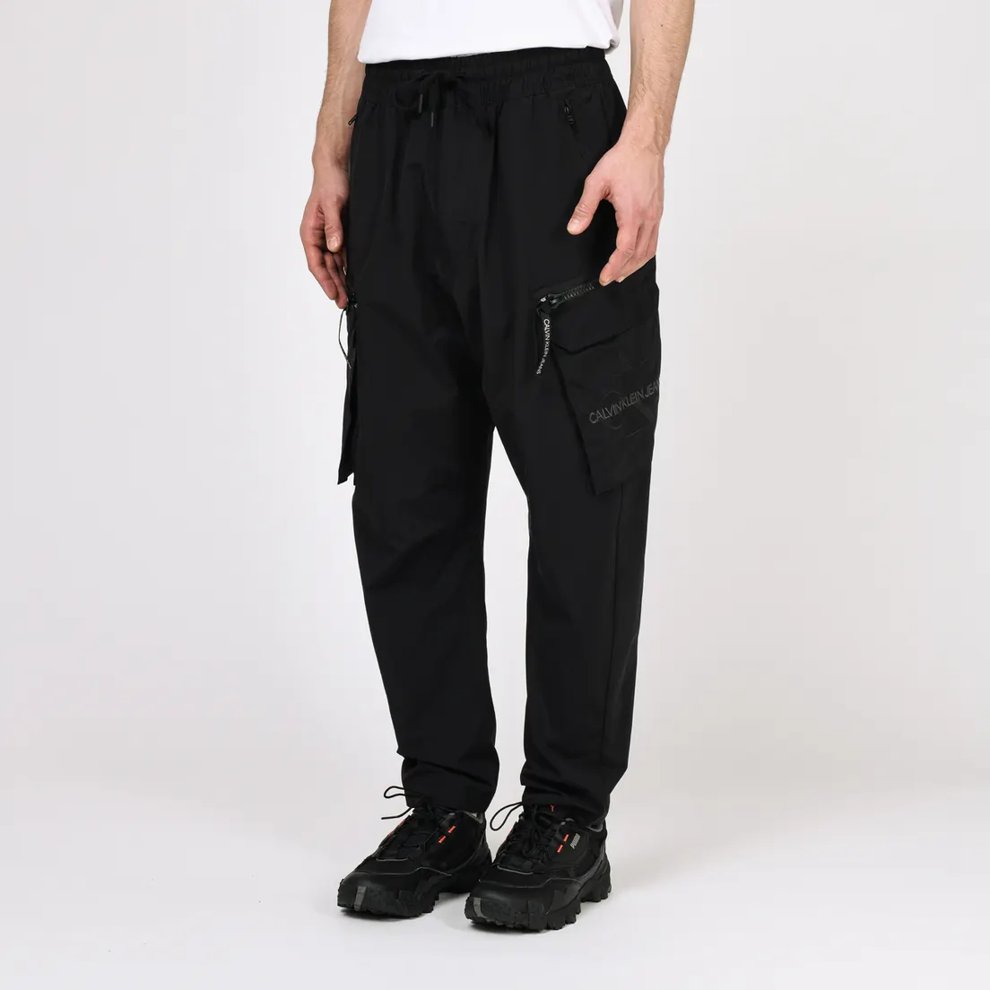 Calvin Klein Jeans Мужские брюки Oversized Cargo