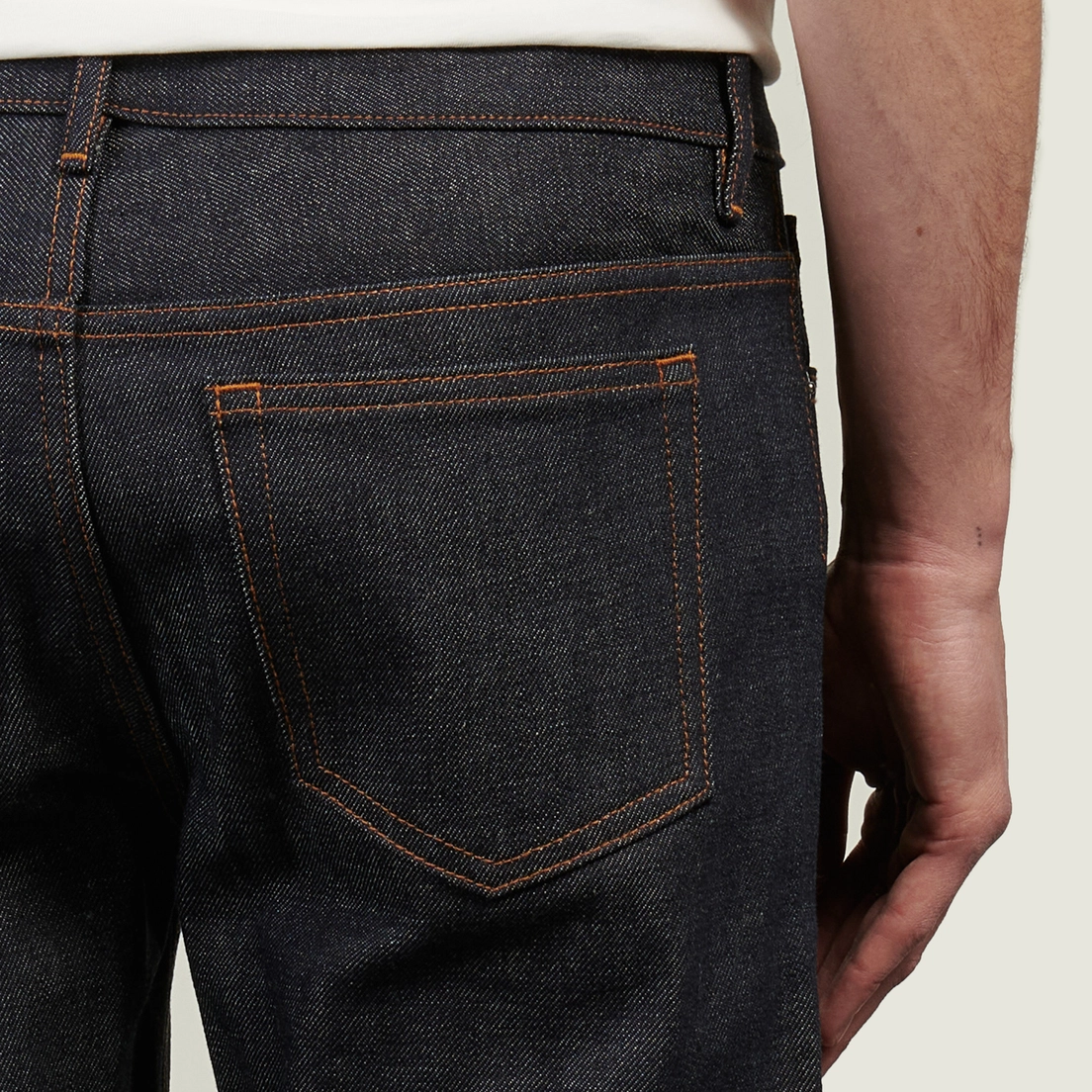 A.P.C. Мужские джинсы Petit Standard Selvedge Denim