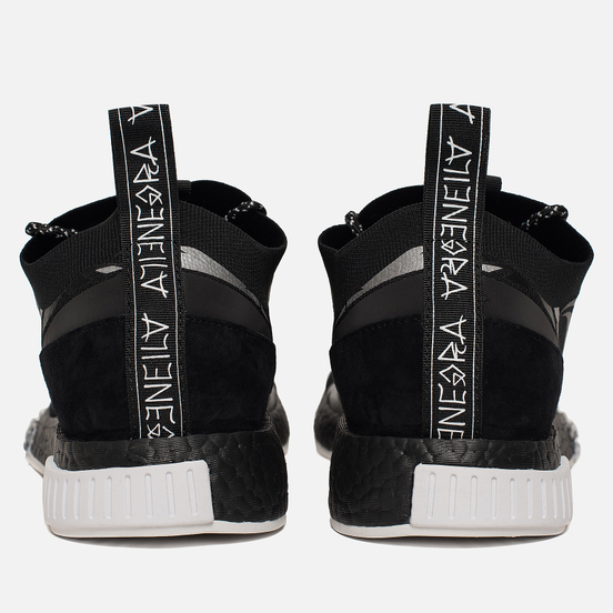 Кроссовки adidas Consortium x Juice NMD Racer Core Black/White/Core Black