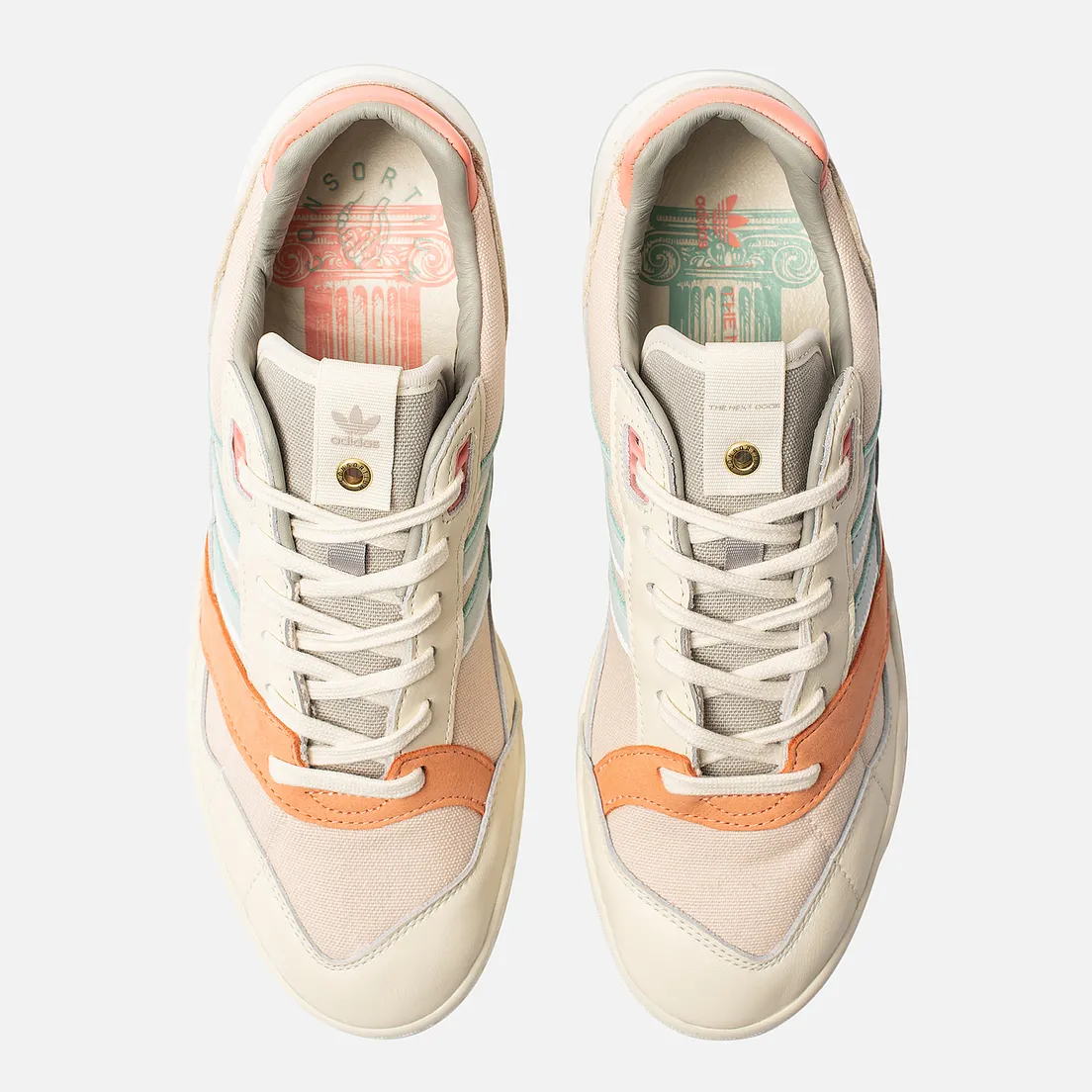 adidas Consortium Мужские кроссовки x The Next Door A.R. Trainer
