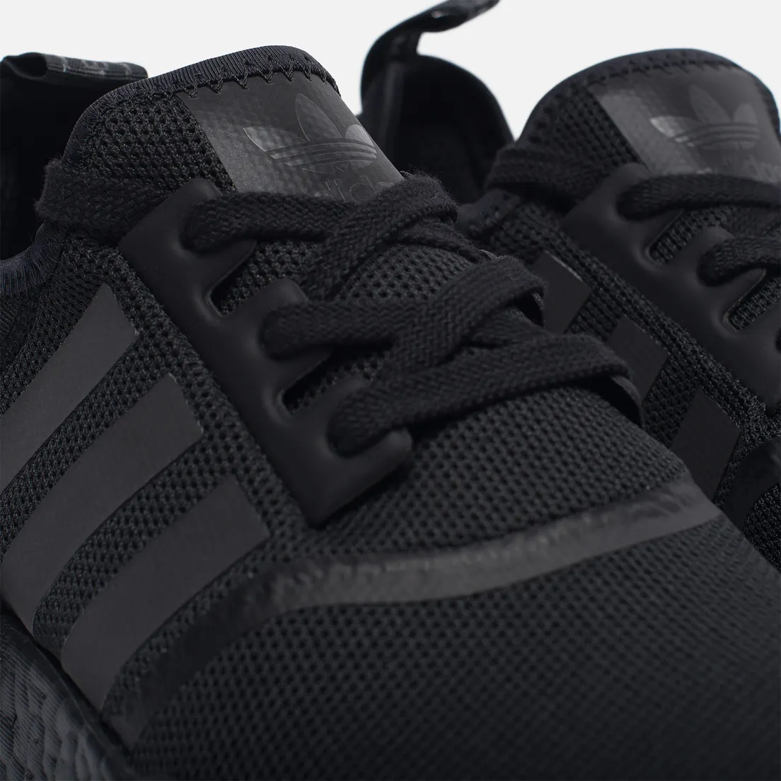 adidas Originals Кроссовки NMD R1