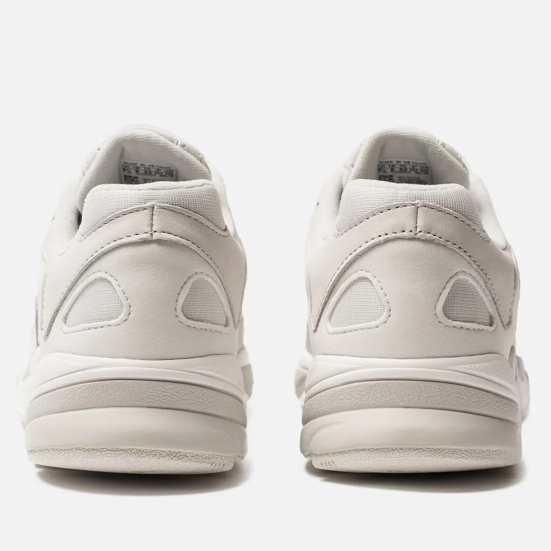adidas Originals Мужские кроссовки Yung-1