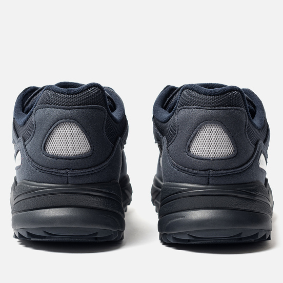 Мужские кроссовки adidas Originals Yung-96 Chasm Legend Ink/Legend Ink/Scarlet