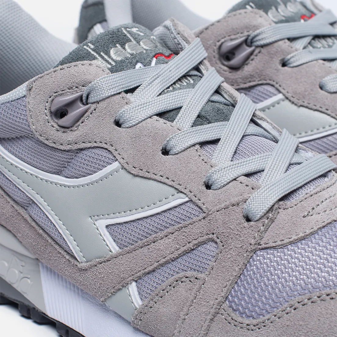 Diadora Мужские кроссовки N.9000 III