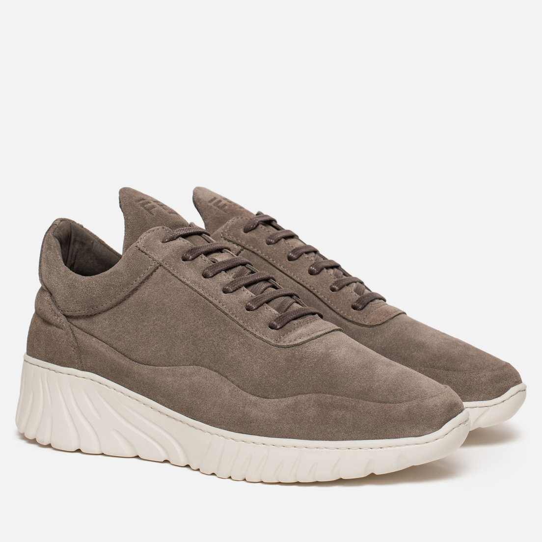 Filling Pieces Мужские кроссовки Low Top Roots Runner Roman Suede