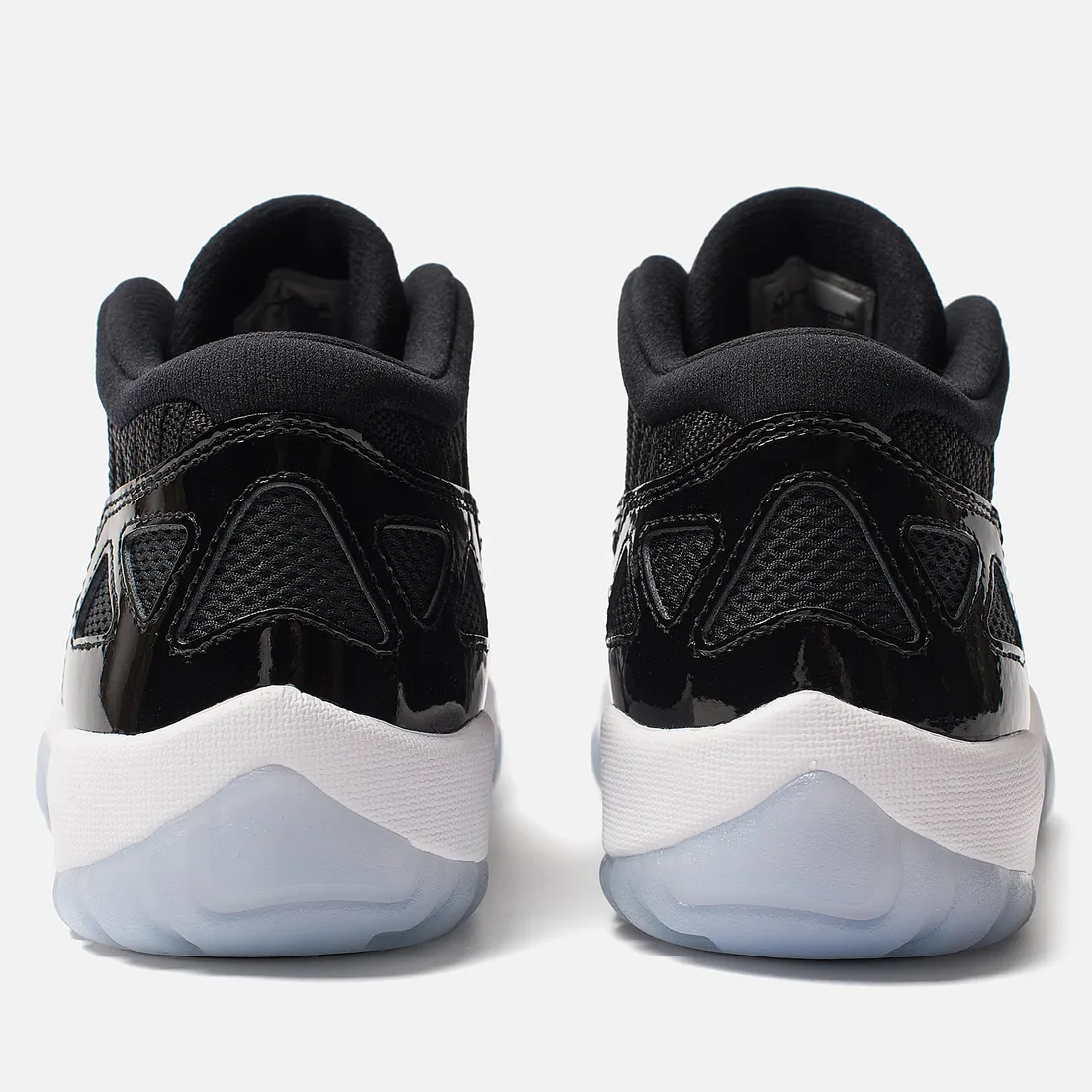 Jordan Мужские кроссовки Air Jordan 11 Retro Low IE