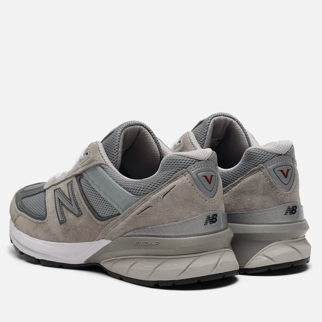 New Balance Мужские кроссовки 990v5