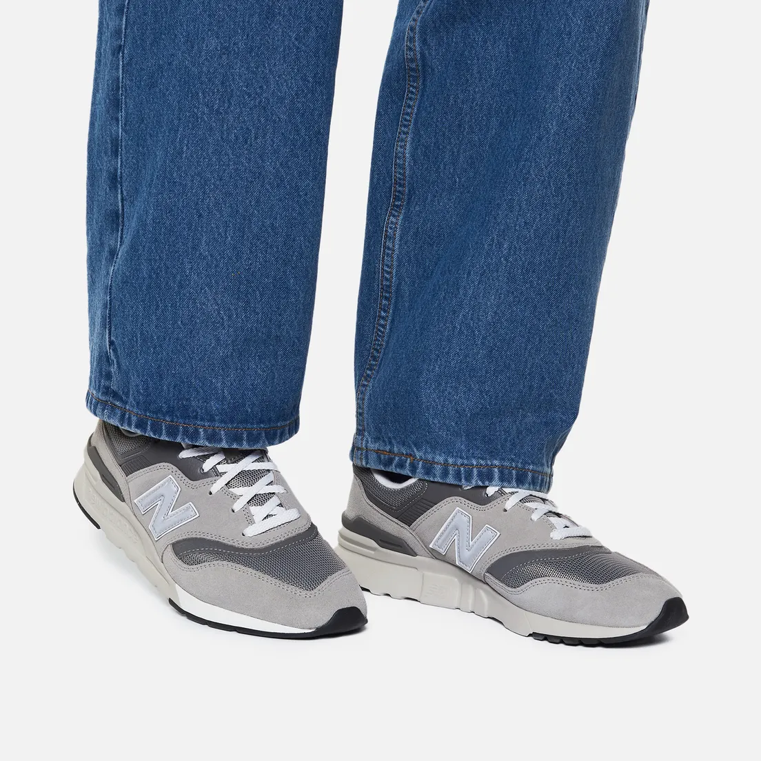New Balance Мужские кроссовки CM997HCA