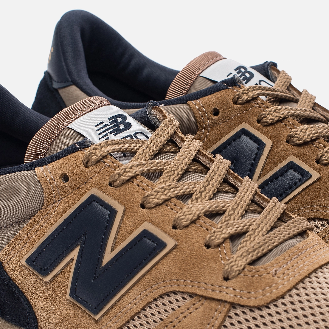 New Balance Мужские кроссовки M770SBN