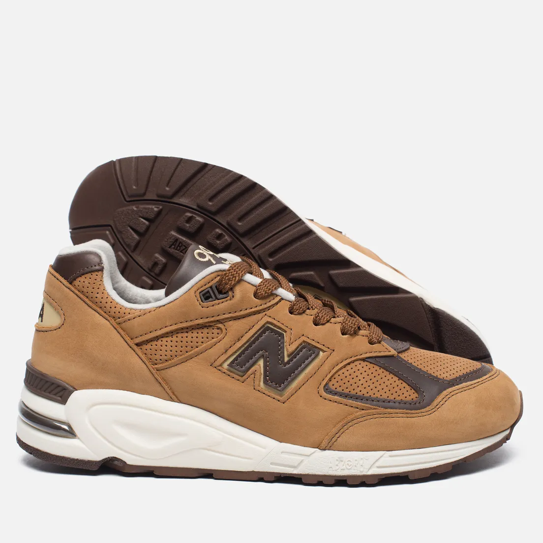 New Balance Мужские кроссовки M990DVN2