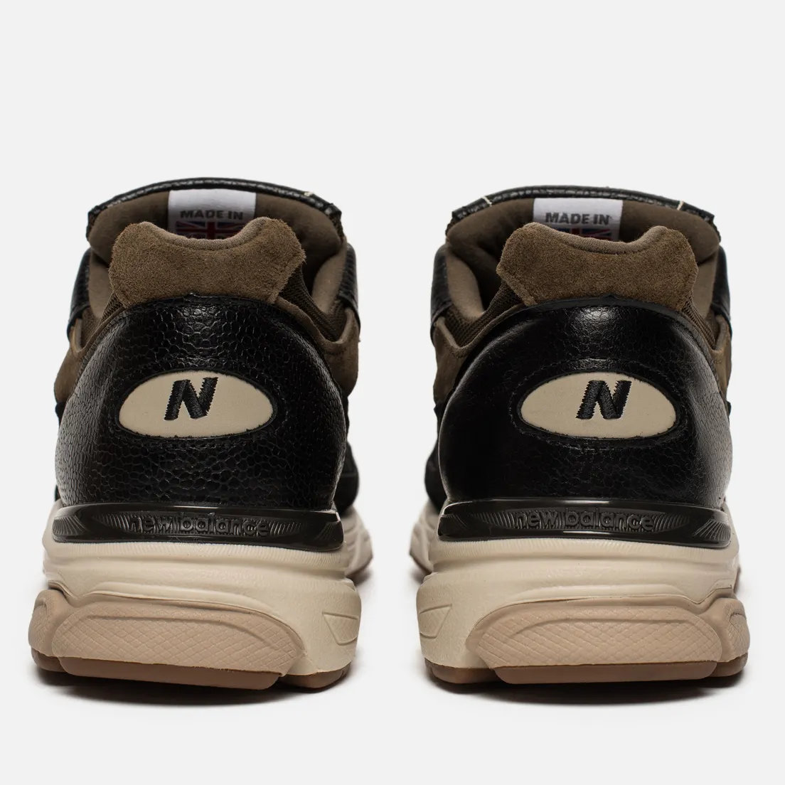 New Balance Мужские кроссовки M9919CV Caviar & Vodka Pack