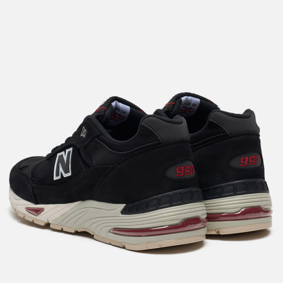 Мужские кроссовки New Balance M991NKR Black/Red/White