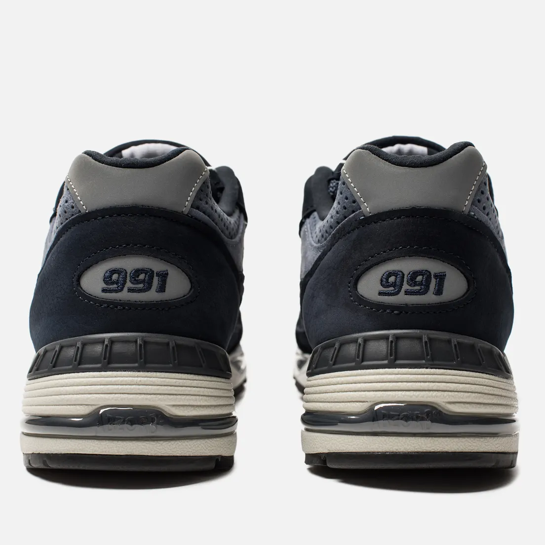 New Balance Мужские кроссовки M991NVB