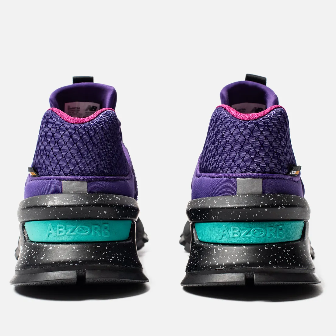 New Balance Мужские кроссовки MS997SA Outdoor Pack