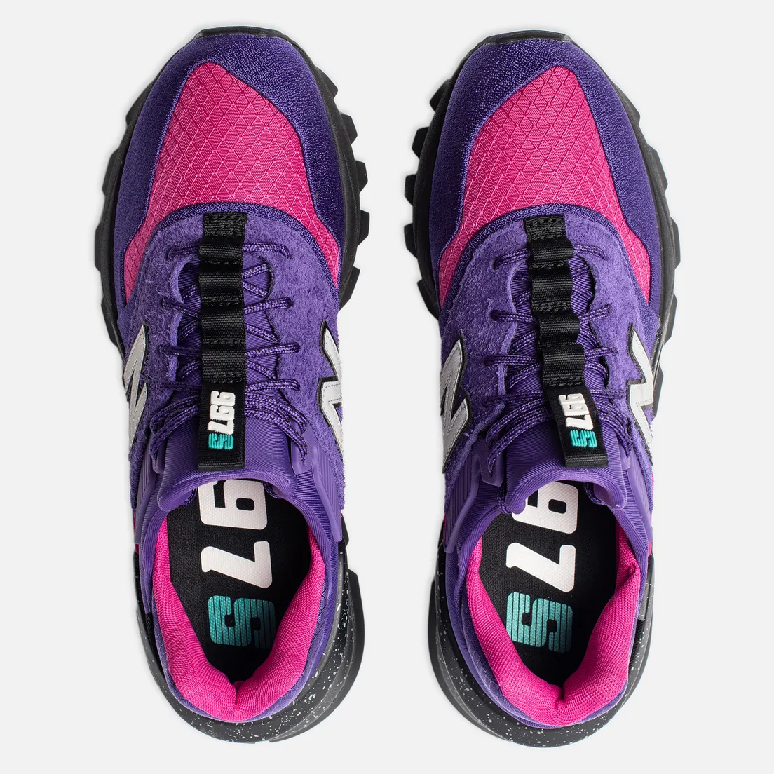 New Balance Мужские кроссовки MS997SA Outdoor Pack
