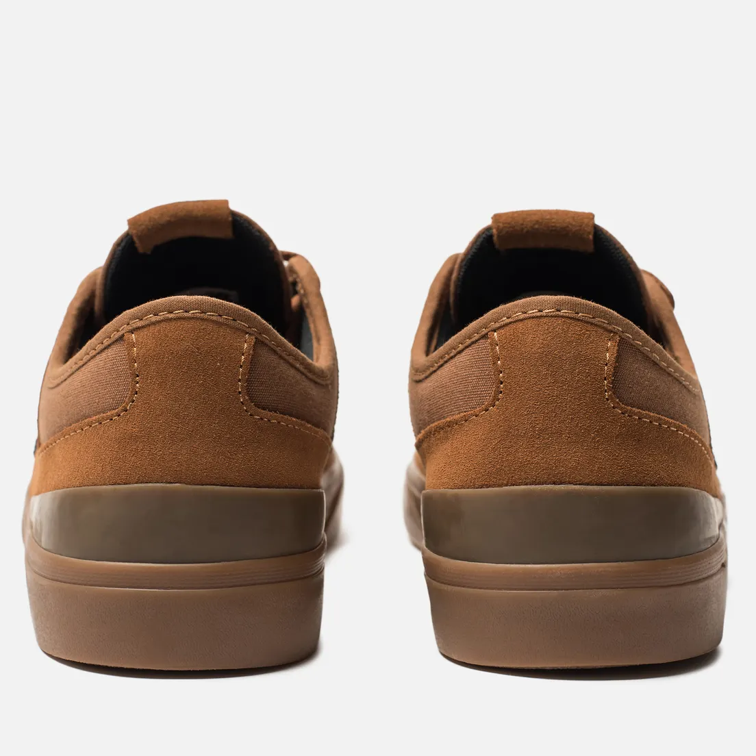 New Balance Мужские кроссовки NM379BWT