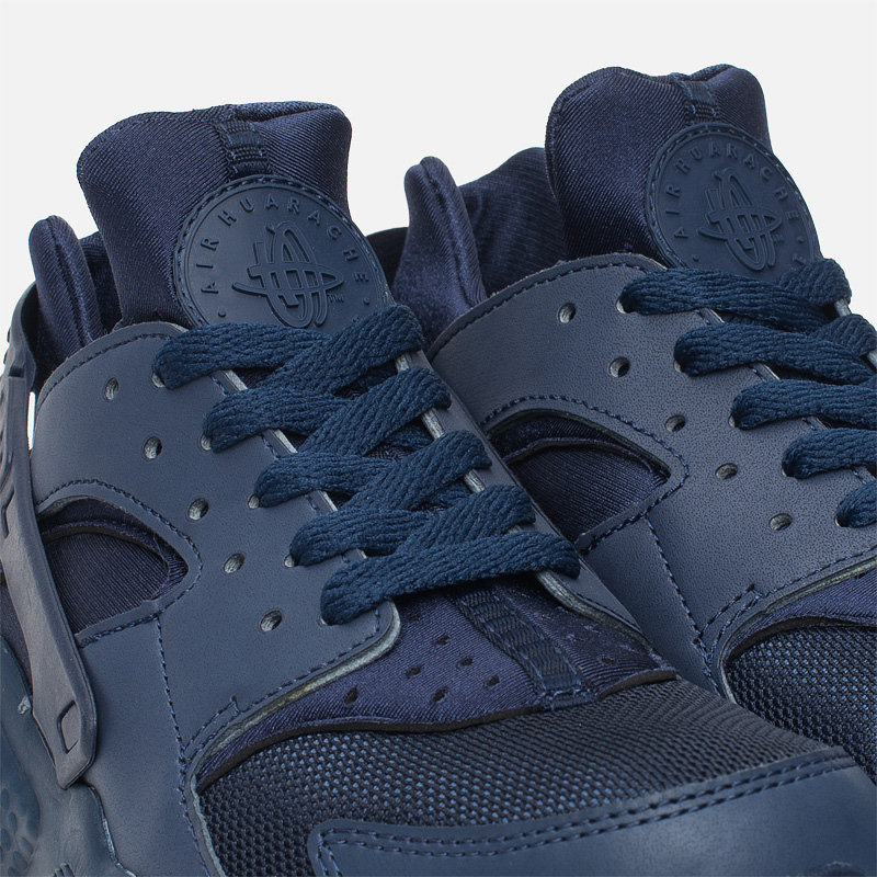 Nike air huarache mens navy blue hotsell