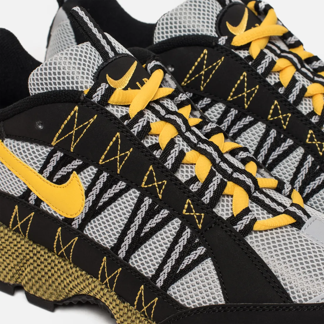 Nike Мужские кроссовки Air Humara '17