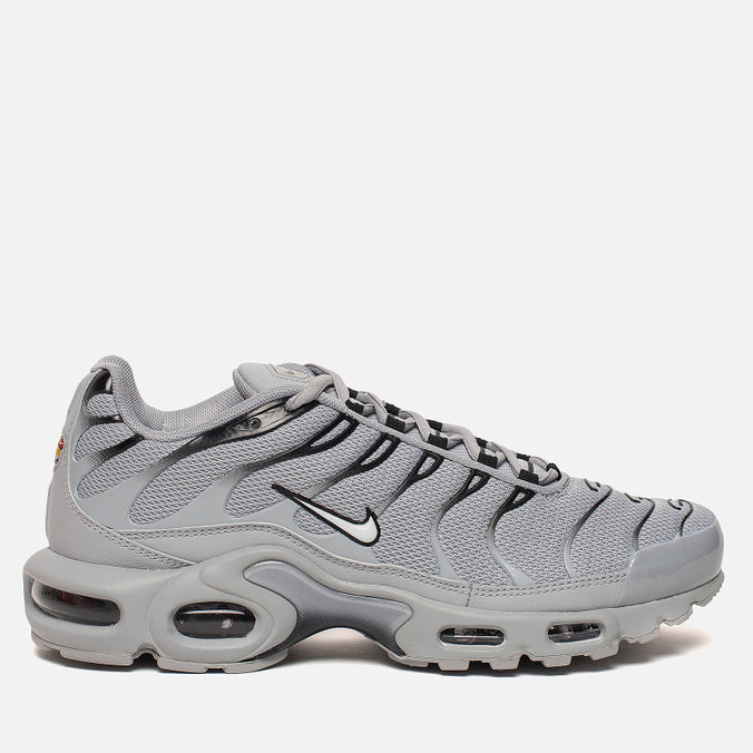 grey nike airmax plus