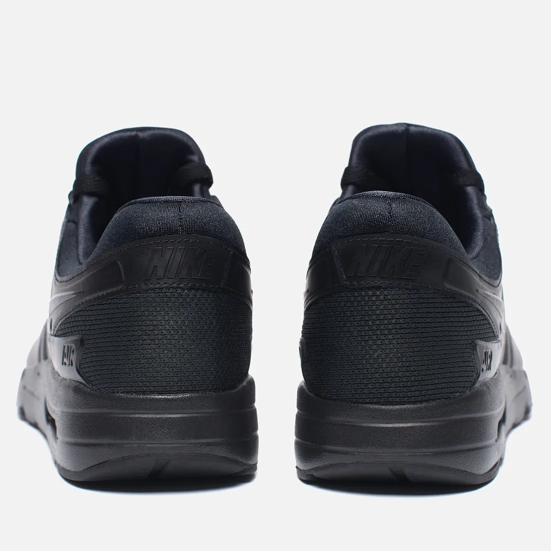 Nike Мужские кроссовки Air Max Zero Essential