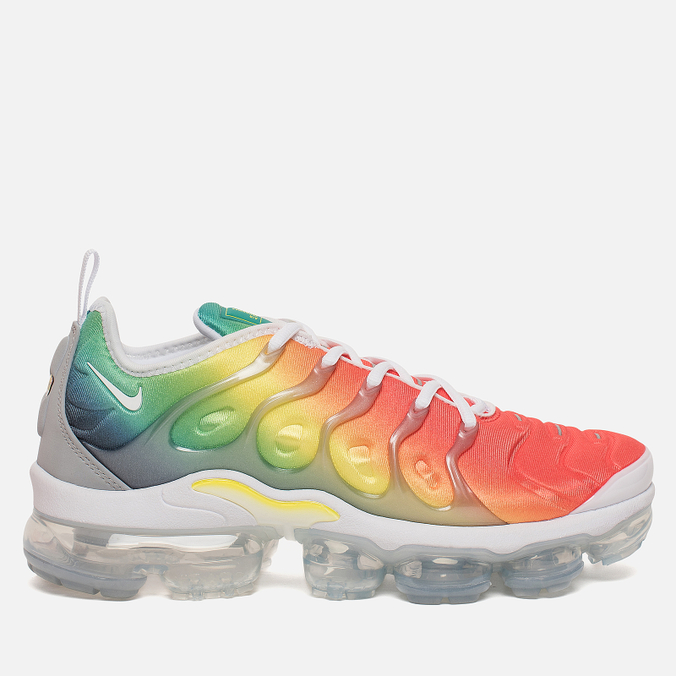 white neptune green vapormax plus