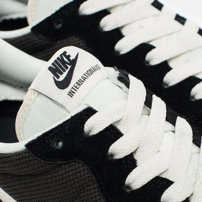 Nike Мужские кроссовки Internationalist