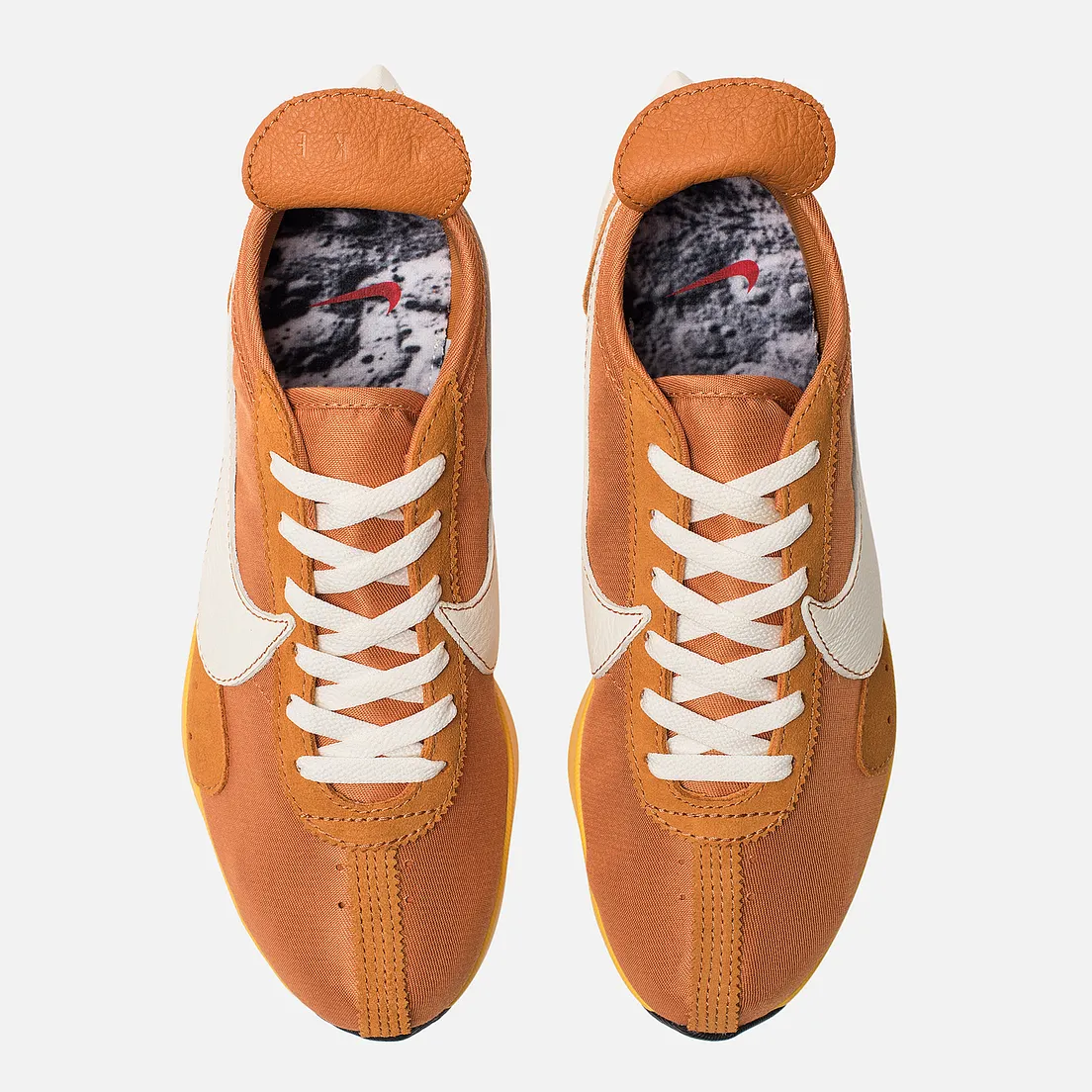 Nike Мужские кроссовки Moon Racer QS