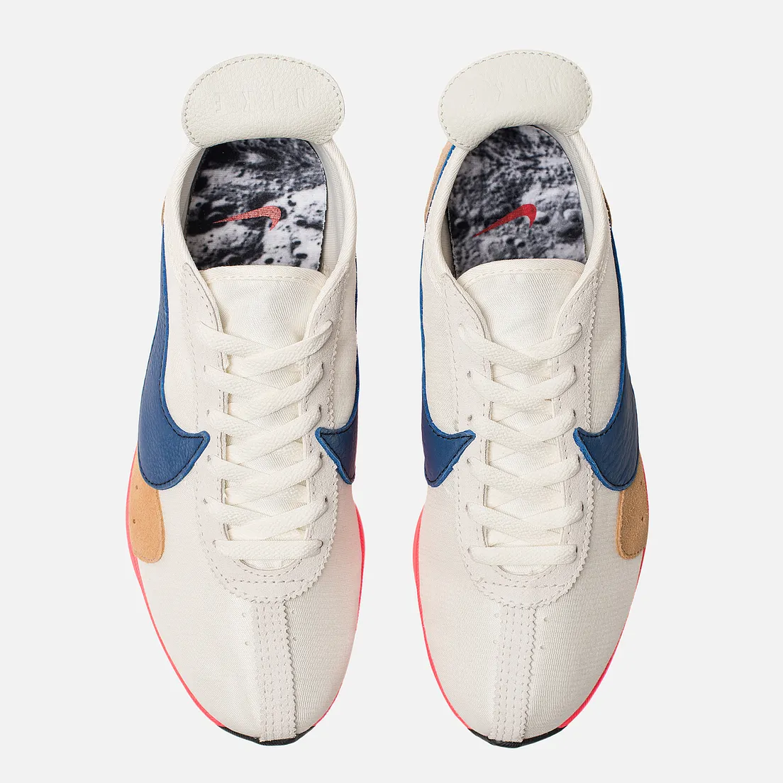 Nike Мужские кроссовки Moon Racer QS