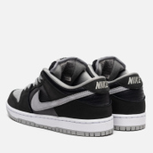 black nike dunk low