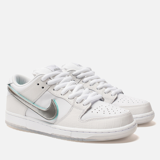 Nike SB x Diamond Supply Co Dunk Low Pro OG QS BV1310 100