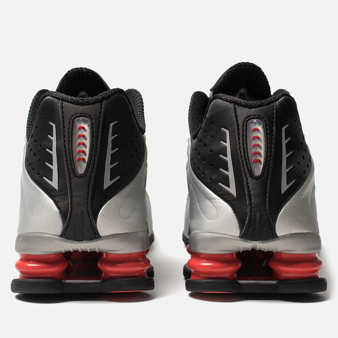 Nike Мужские кроссовки Shox R4
