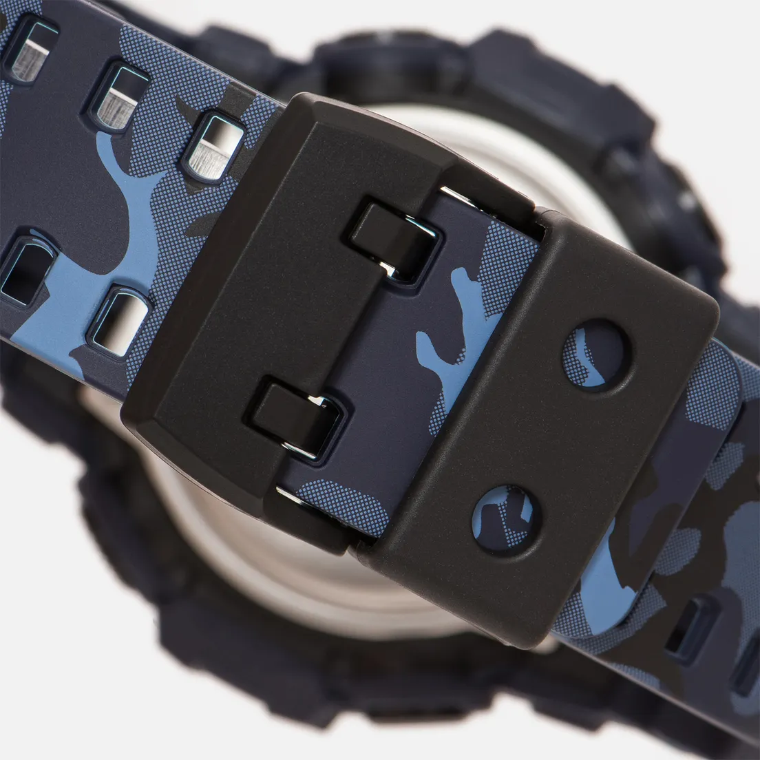 CASIO Наручные часы G-SHOCK GA-700CM-2A Camouflage Series