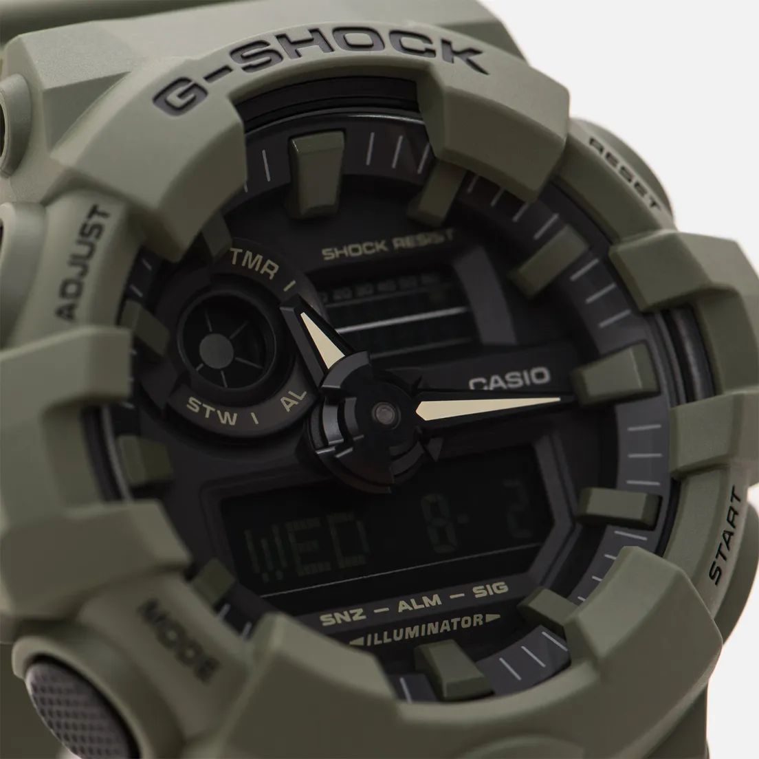 CASIO Наручные часы G-SHOCK GA-700UC-3A Utility Color Collection