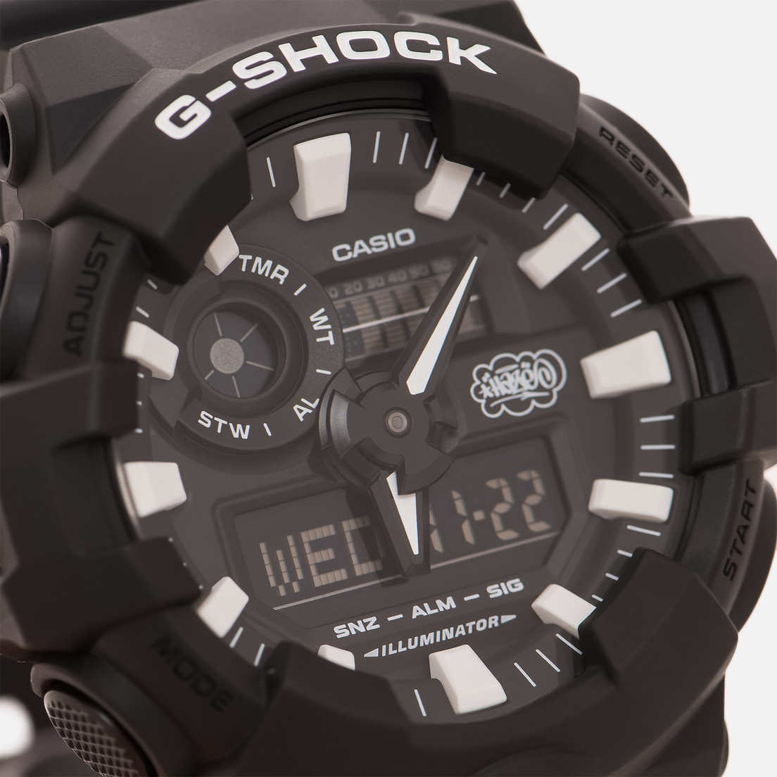 CASIO Наручные часы G-SHOCK x Eric Haze GA-700EH-1A