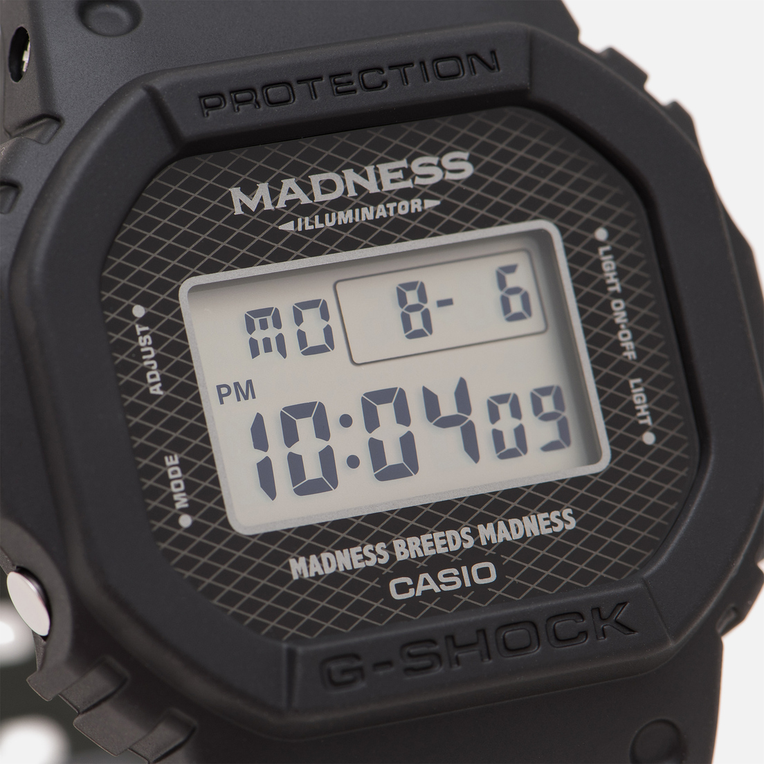CASIO Наручные часы G-SHOCK x Madness DW-5000MD-1DR
