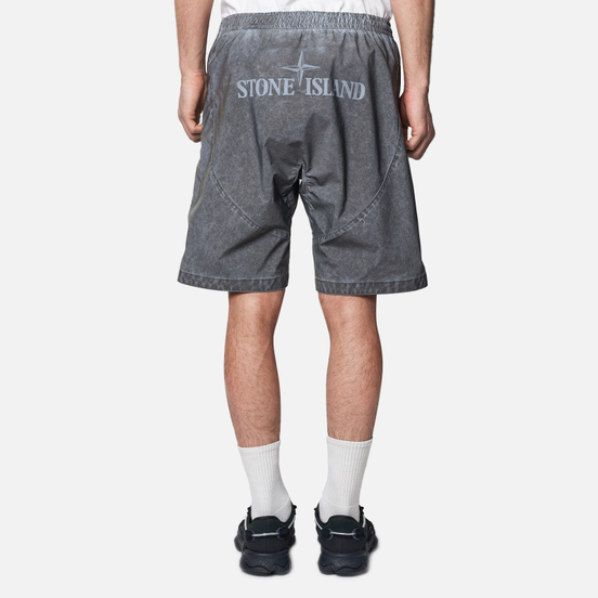 Мужские шорты Stone Island Plated Reflective Dust Colour Finish Grey