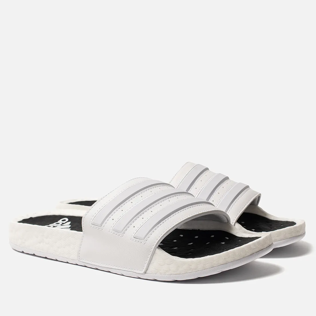 adidas Originals Сланцы Adilette Boost